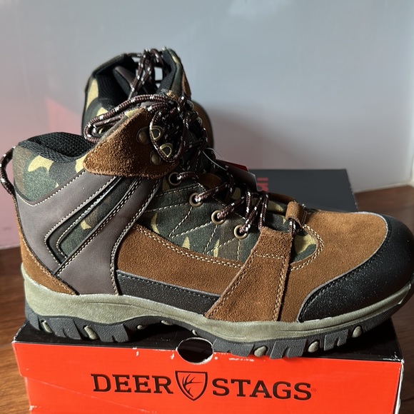 Deer Stags - Picture 2 of 4